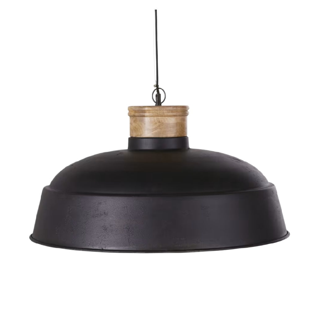 Suspension industrielle en métal noir avec douille en bois naturel